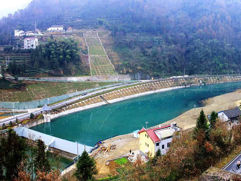 湖北宜昌漁洋五峰雙向旋轉(zhuǎn)壩